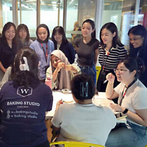 Image of projector slide introducing the jelly cake workshop to the participants from PwQ